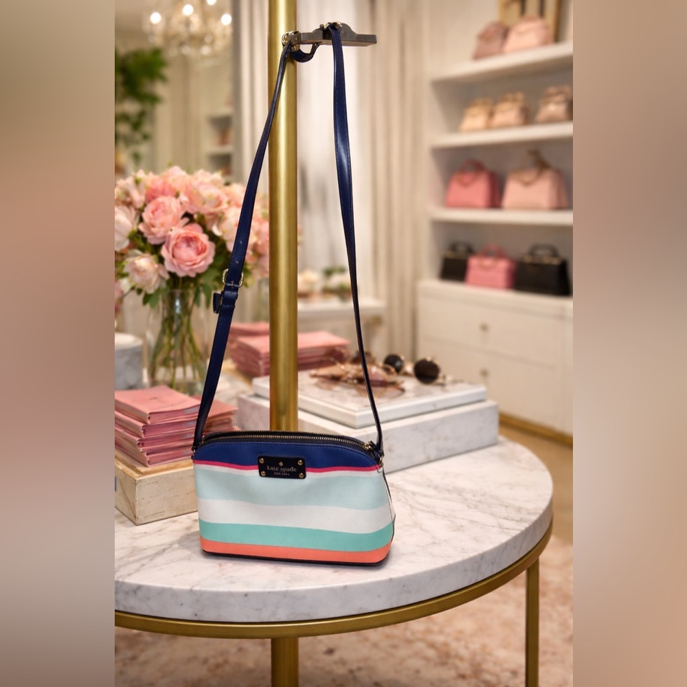 Kate Spade Multicolor Stripe Crossbody / Camera Bag style